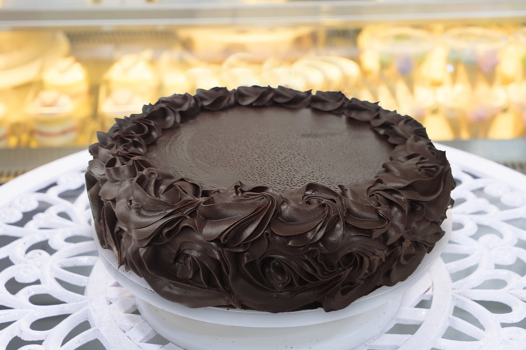 CHOCOLATE ROSE MUD CAKE